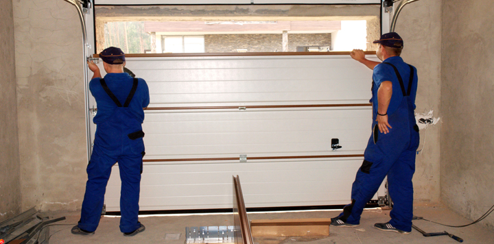 Garage door installer Trumbull
