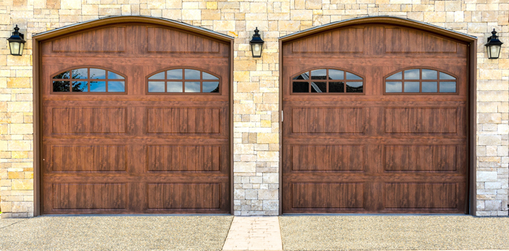 Overhead door installer Trumbull